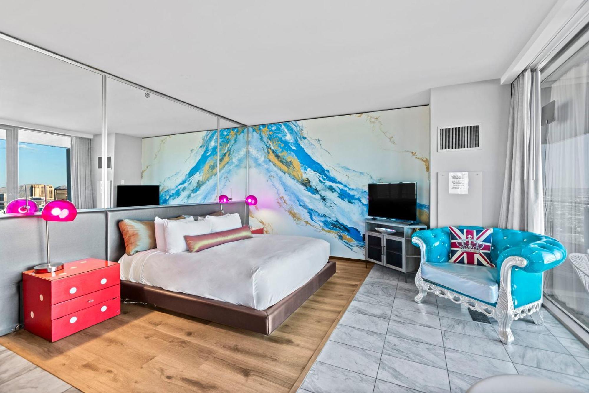 Palms Place, Strip View, 33rd Floor, 1 Bedroom Apartment Las Vegas