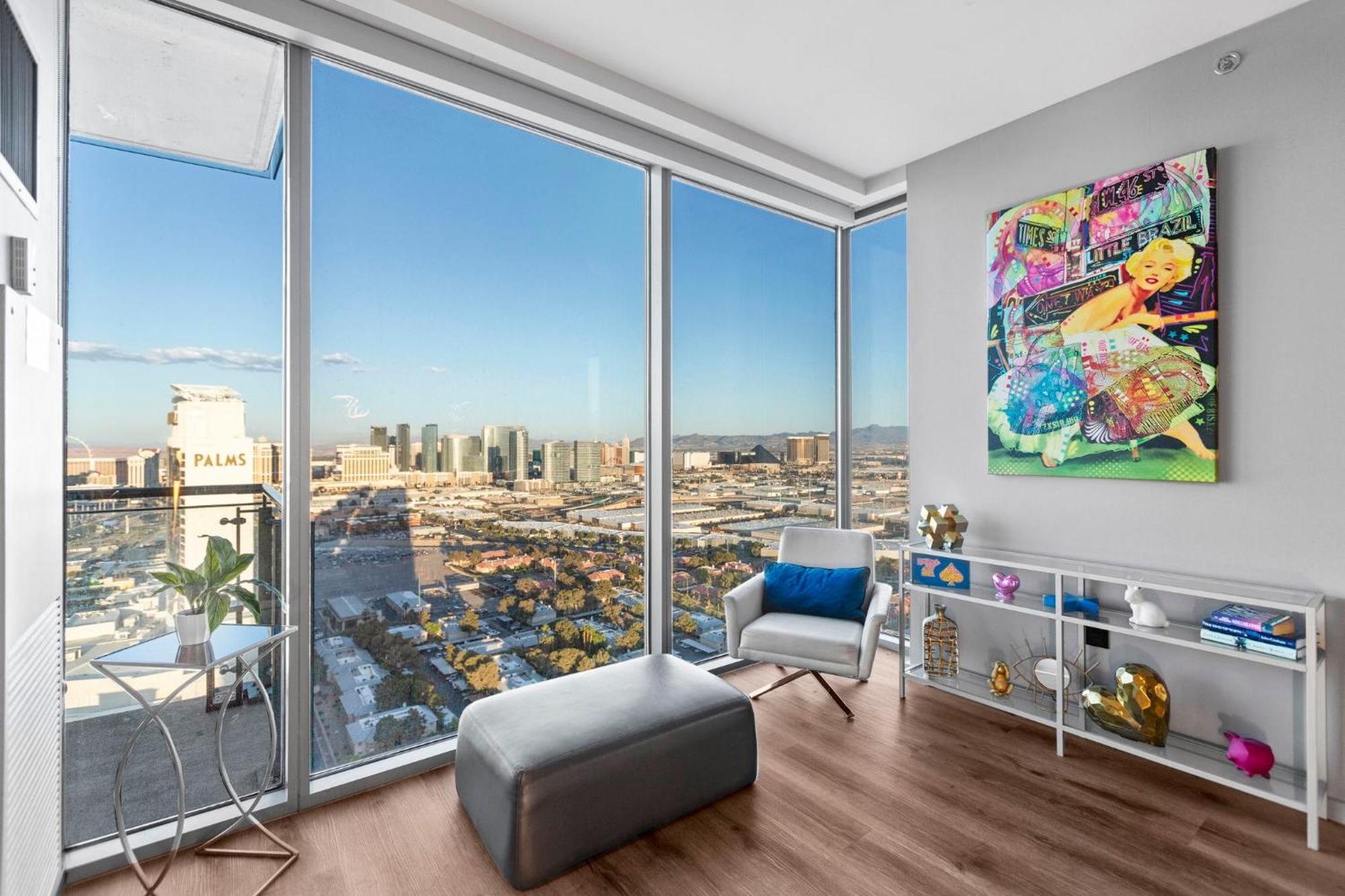 Apartment Palms Place, Strip View, 33rd Floor, 1 Bedroom *
