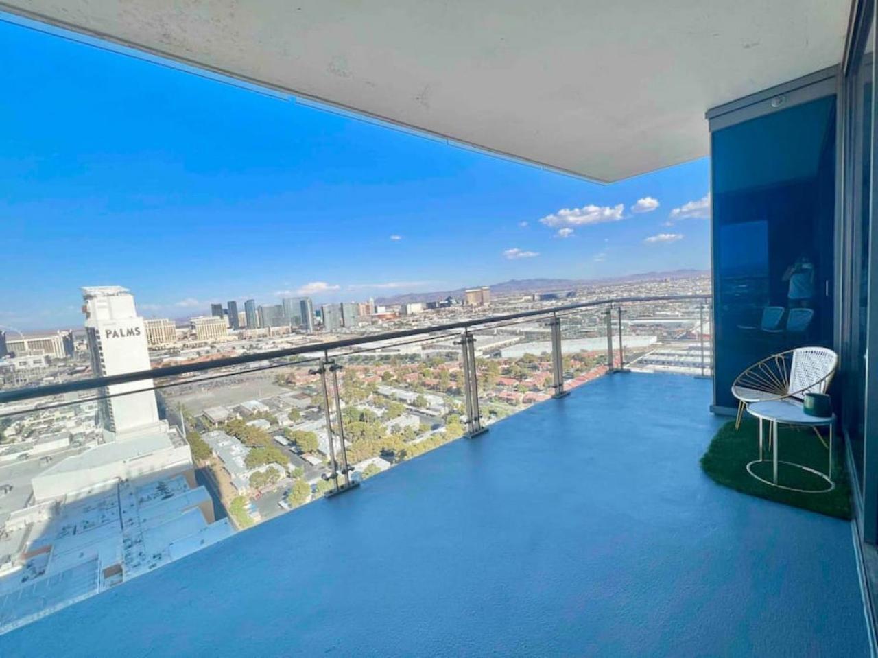 Palms Place, Strip View, 33rd Floor, 1 Bedroom Apartment