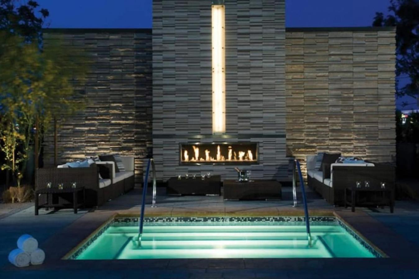 Palms Place, Strip View, 33rd Floor, 1 Bedroom Apartment Las Vegas