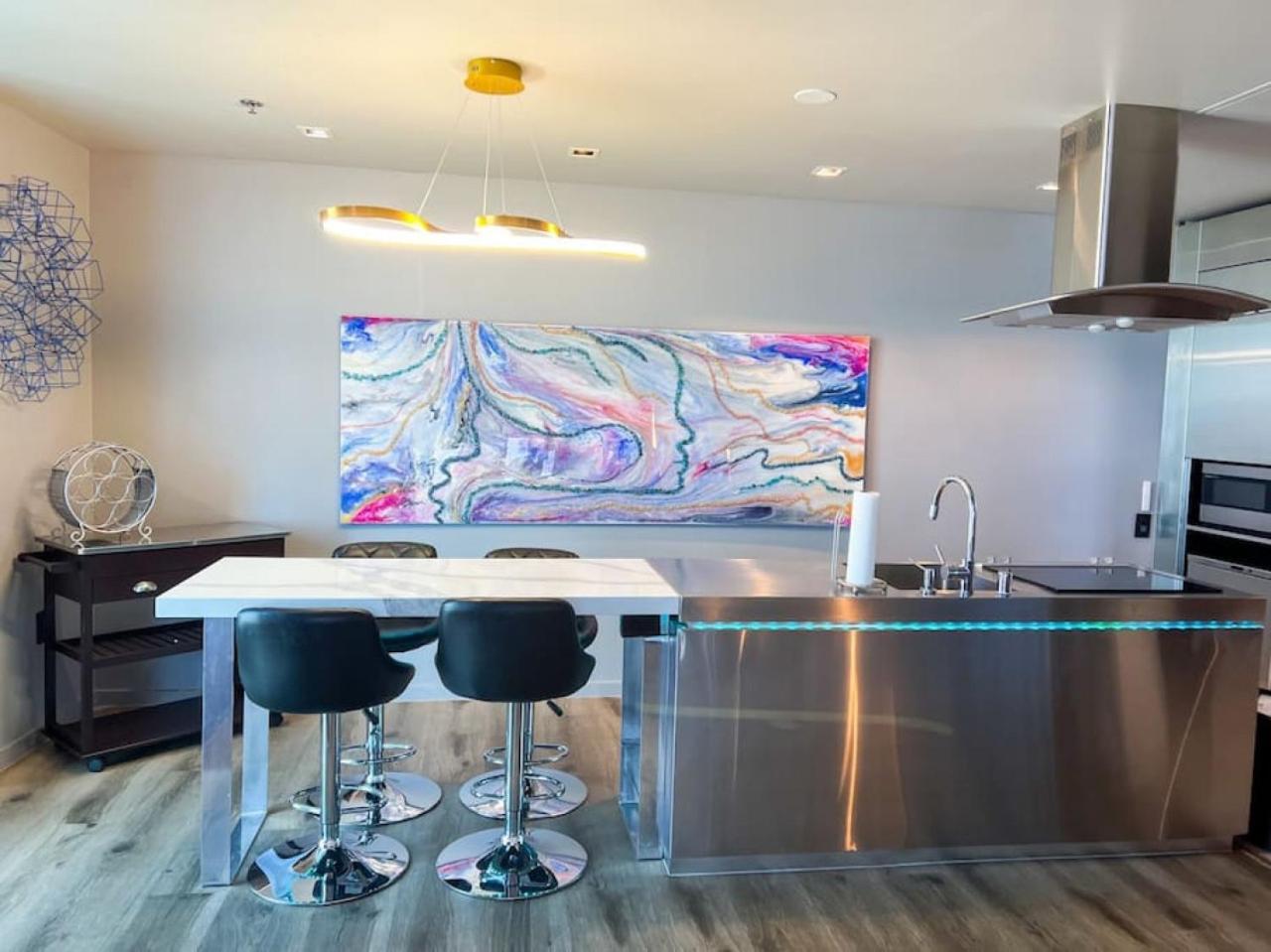 Palms Place, Strip View, 33rd Floor, 1 Bedroom *