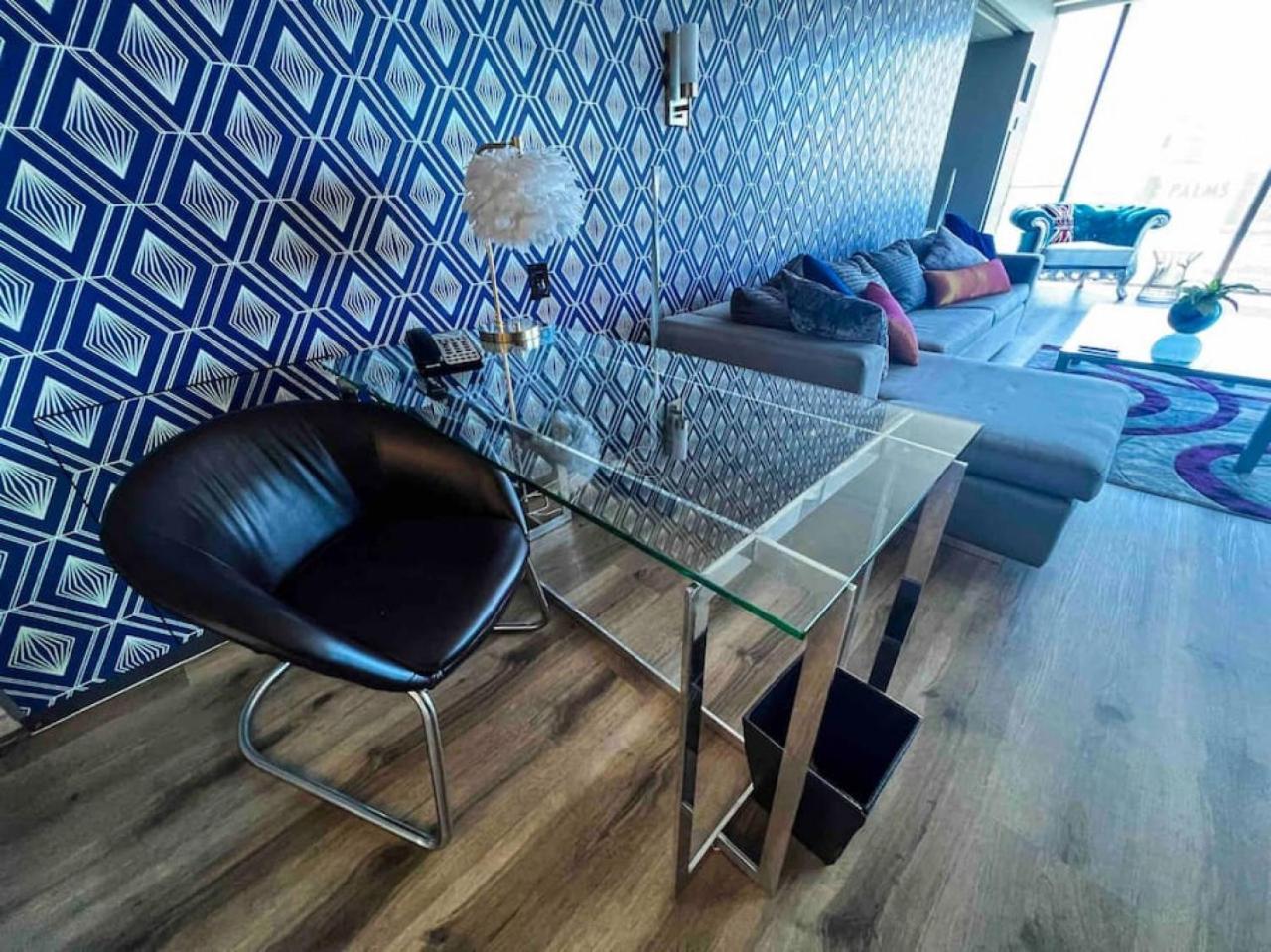 Apartment Palms Place, Strip View, 33rd Floor, 1 Bedroom