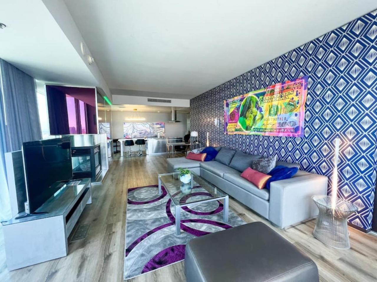 Palms Place, Strip View, 33rd Floor, 1 Bedroom