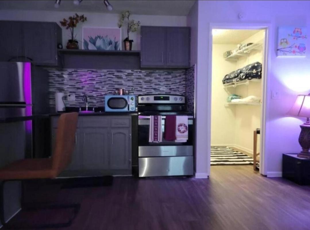 Cozy Unlv Corner * Las Vegas