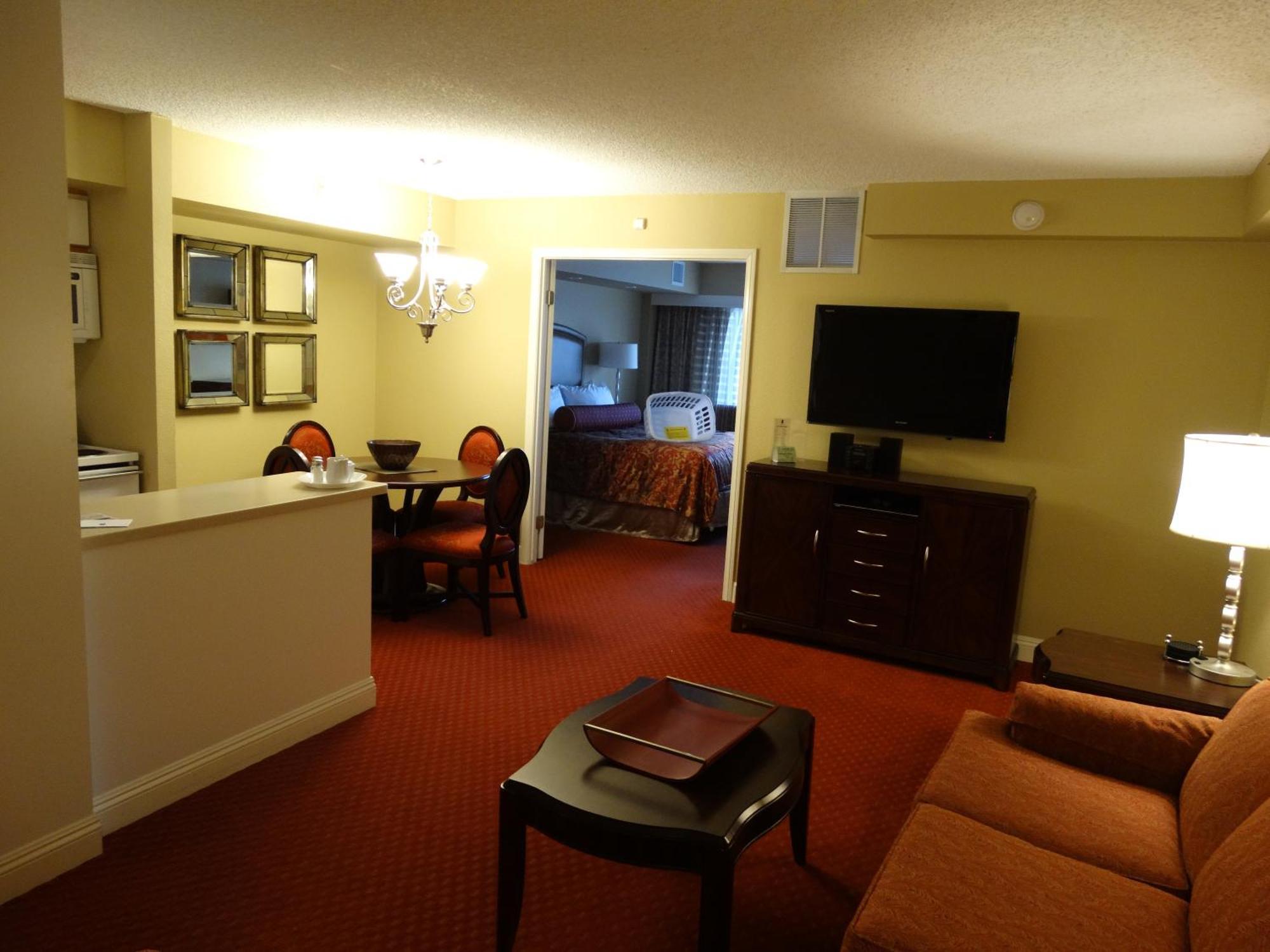 Aparthotel Suites At Jockey Club Las Vegas