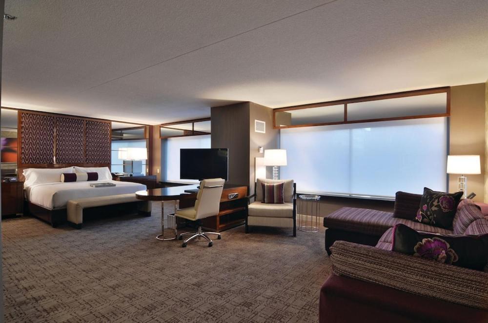Hotel Mgm Grand & Casino By Suiteness
