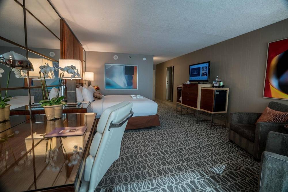 Hotel Mgm Grand & Casino By Suiteness