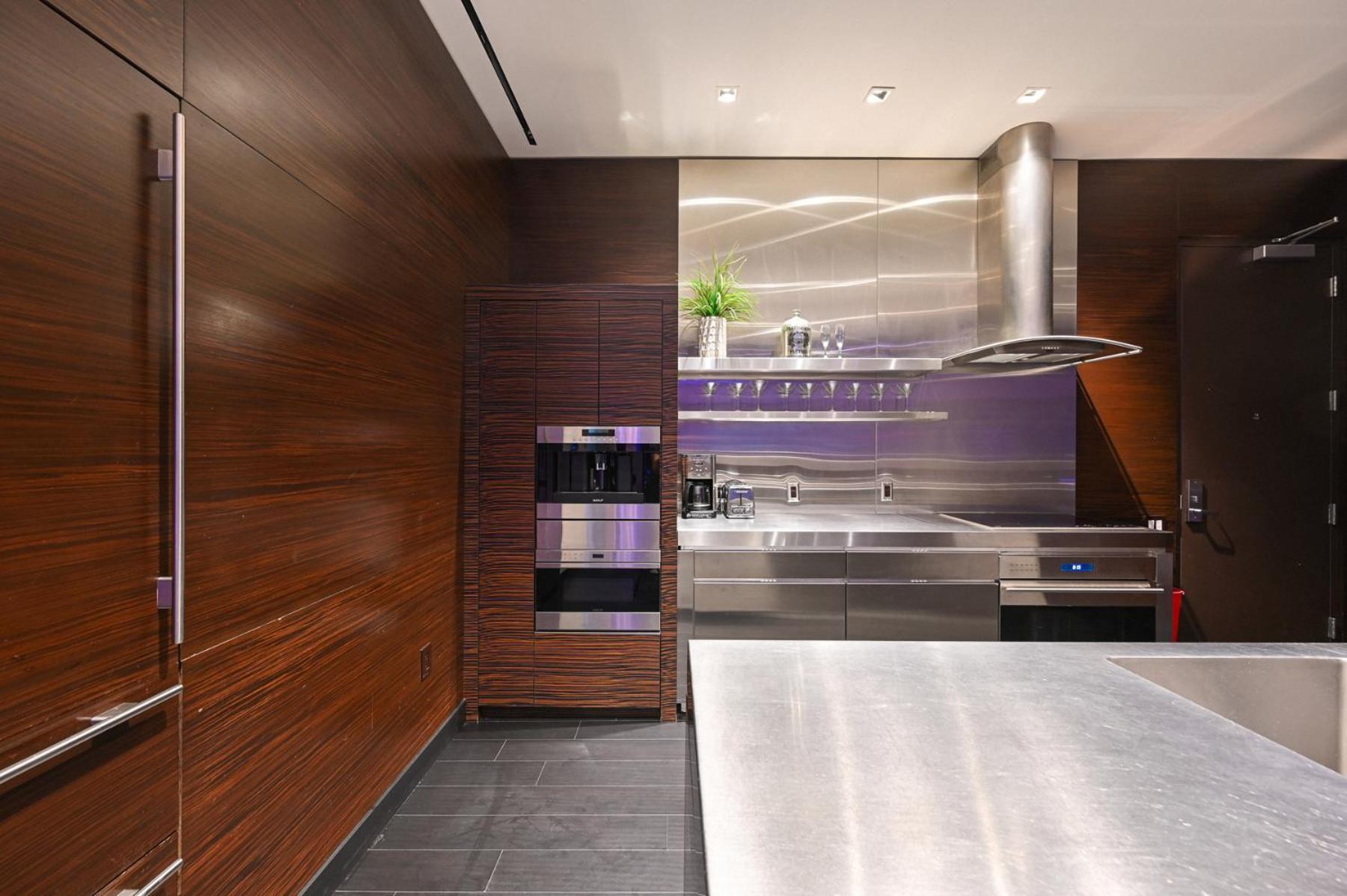 Stripviewsuites Ultimate Luxury Penthouses Full Strip View & Balcony Aparthotel