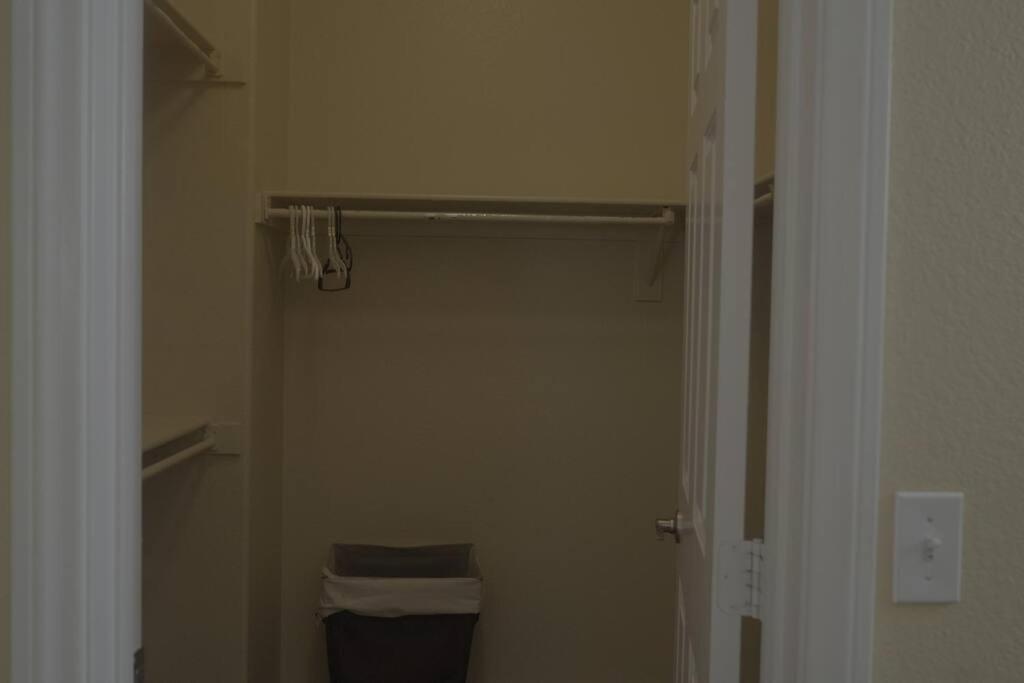 Spacious Classic Vegas 15 Mins From Strip * Las Vegas