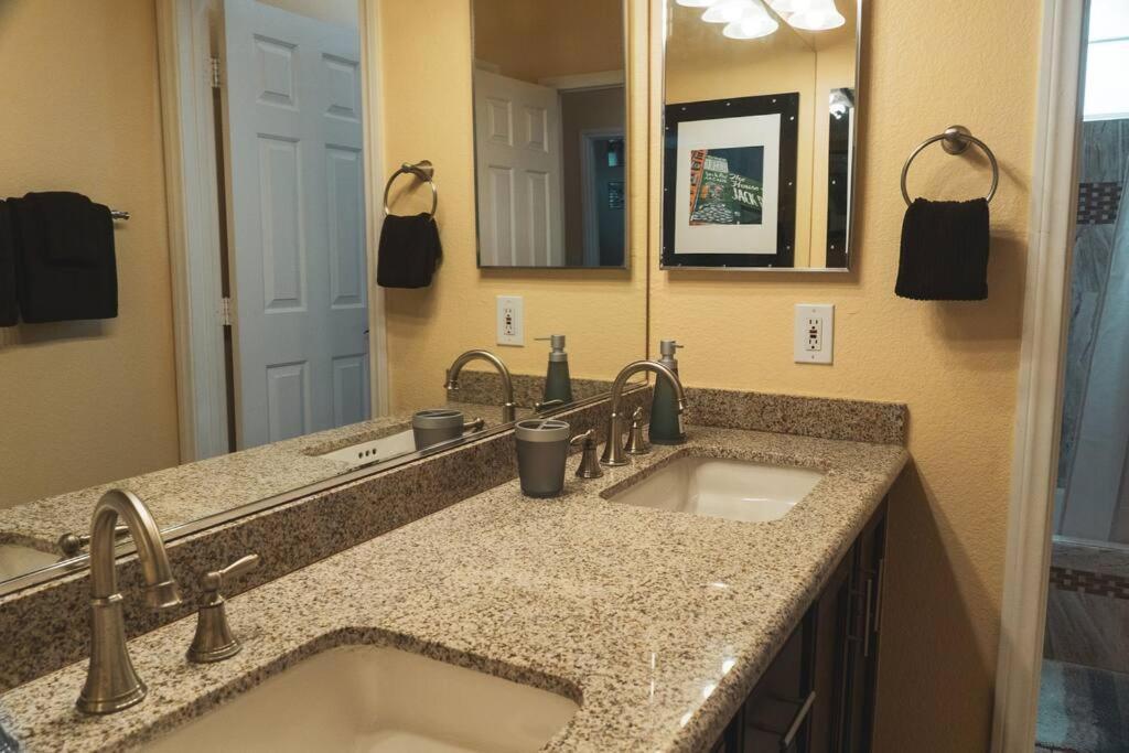 Spacious Classic Vegas 15 Mins From Strip * Las Vegas