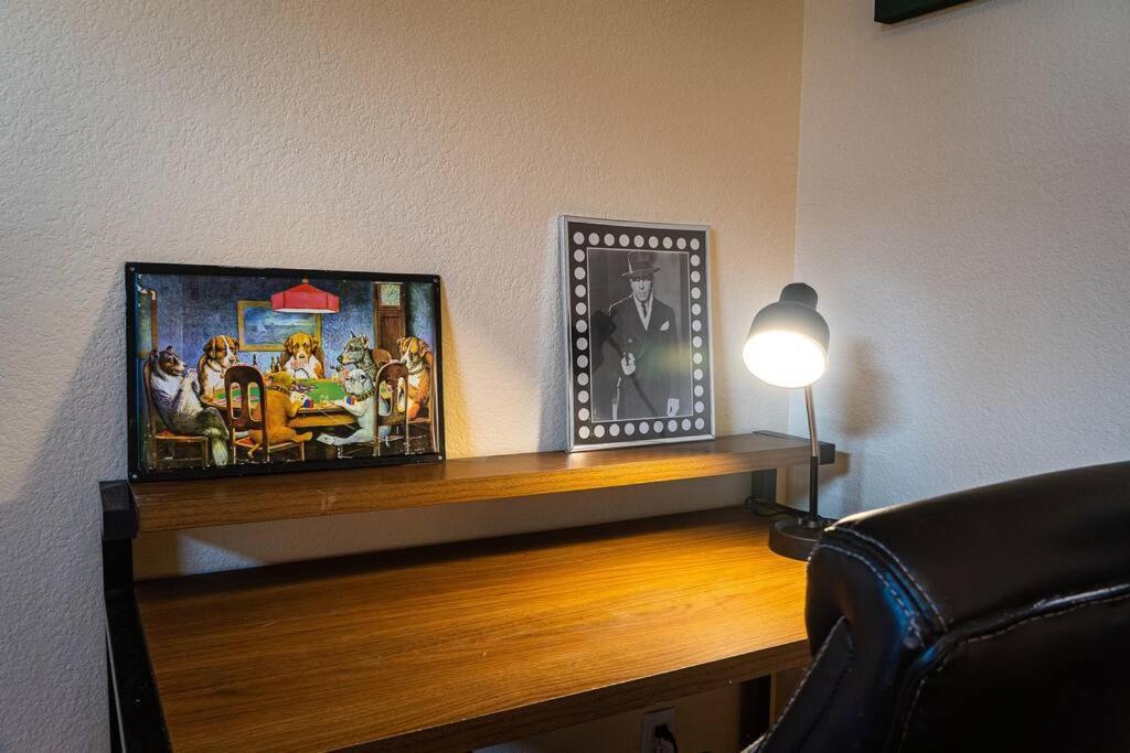 Spacious Classic Vegas 15 Mins From Strip Holiday home