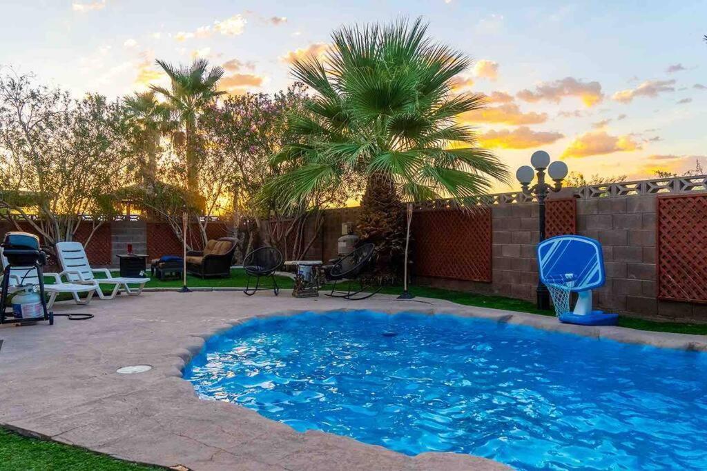 Holiday home Spacious Classic Vegas 15 Mins From Strip *