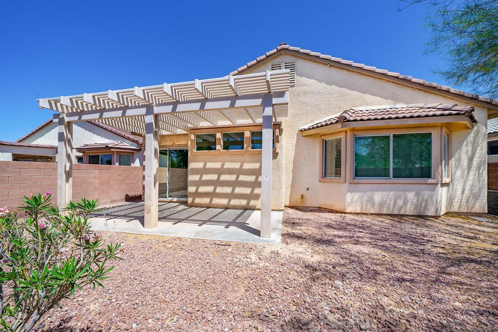 Spacious Vegas Home, Bbq, H-speed Wi-fi, Sleeps 11 *