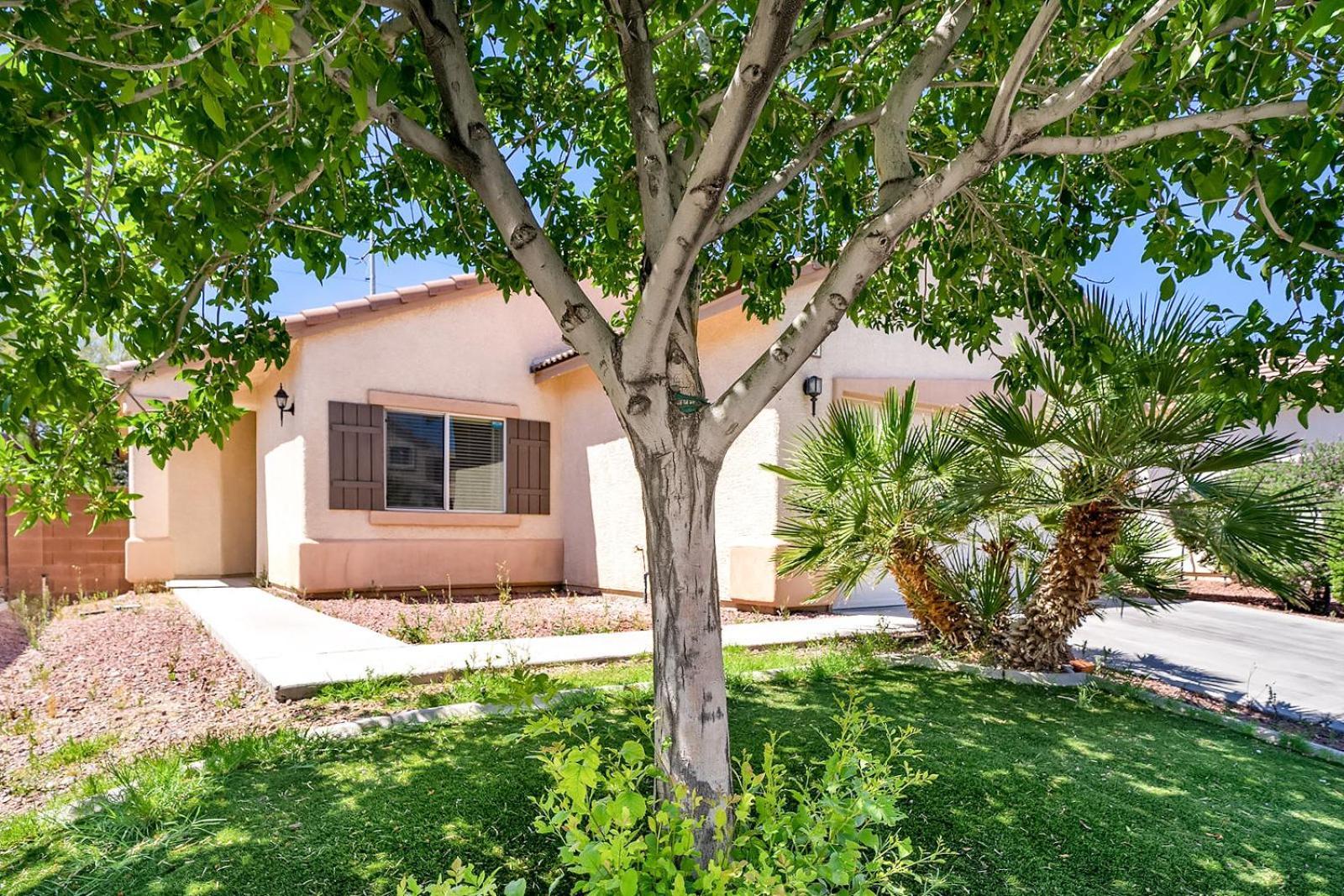 Holiday home Spacious Vegas Home, Bbq, H-speed Wi-fi, Sleeps 11