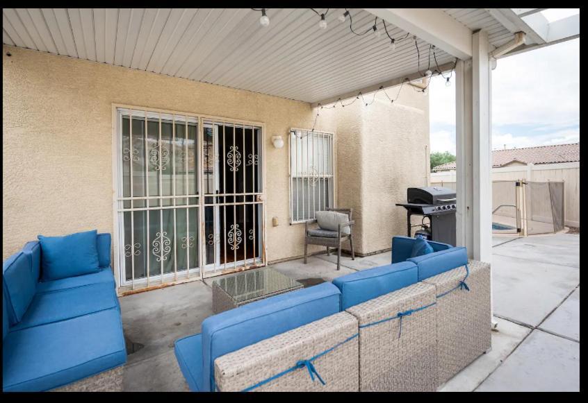 4 Bedroom North Vegas With Pool Holiday home Las Vegas
