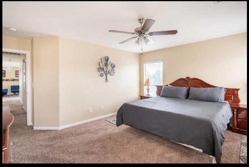 Holiday home 4 Bedroom North Vegas With Pool
