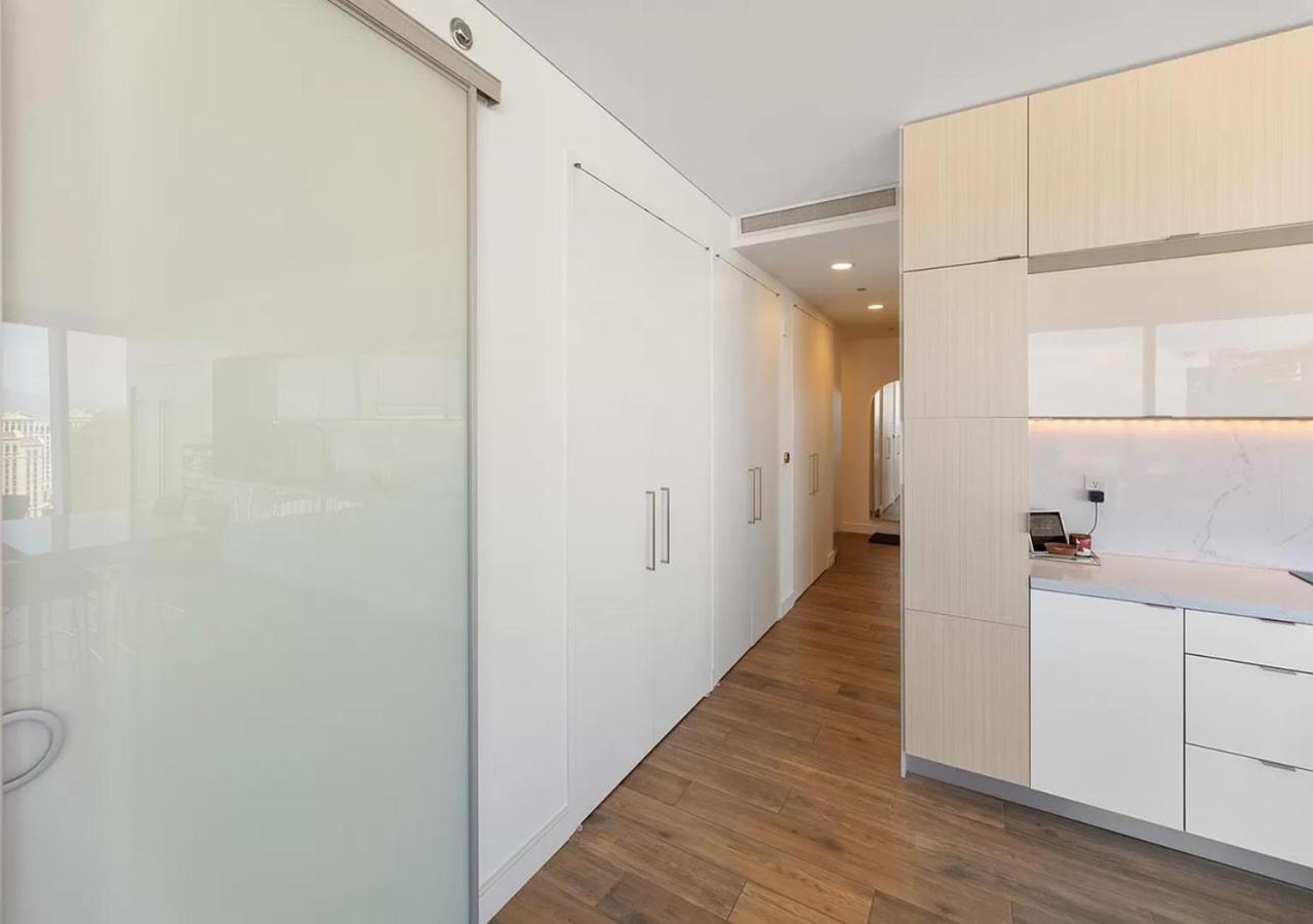 Luxury With Panoramic Views Of The Strip *