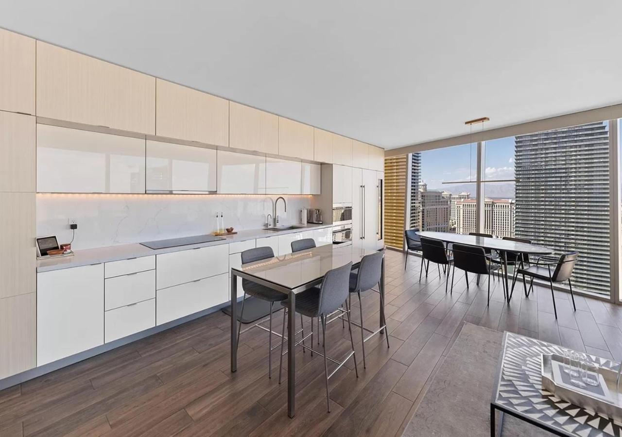 Luxury With Panoramic Views Of The Strip Apartment Las Vegas