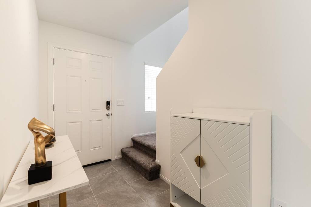 New! 2024 Lux & Modern By The Strip! * Las Vegas