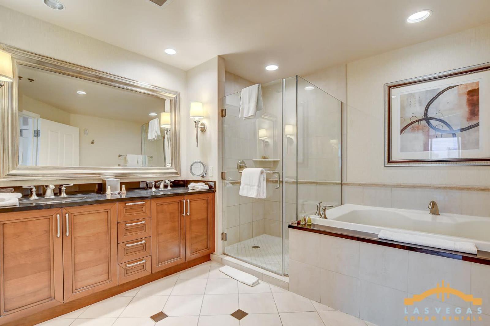 Mgm Signature-06-711 Strip View Jacuzzi Holiday home