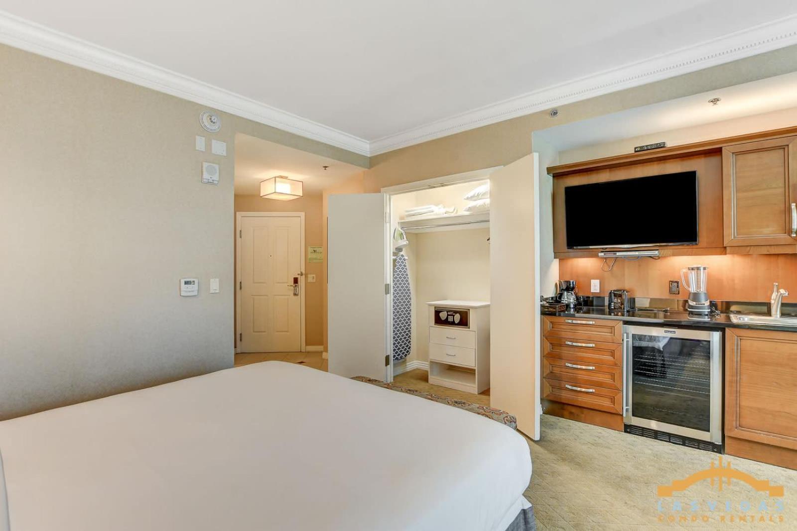 Mgm Signature-06-711 Strip View Jacuzzi Holiday home Las Vegas