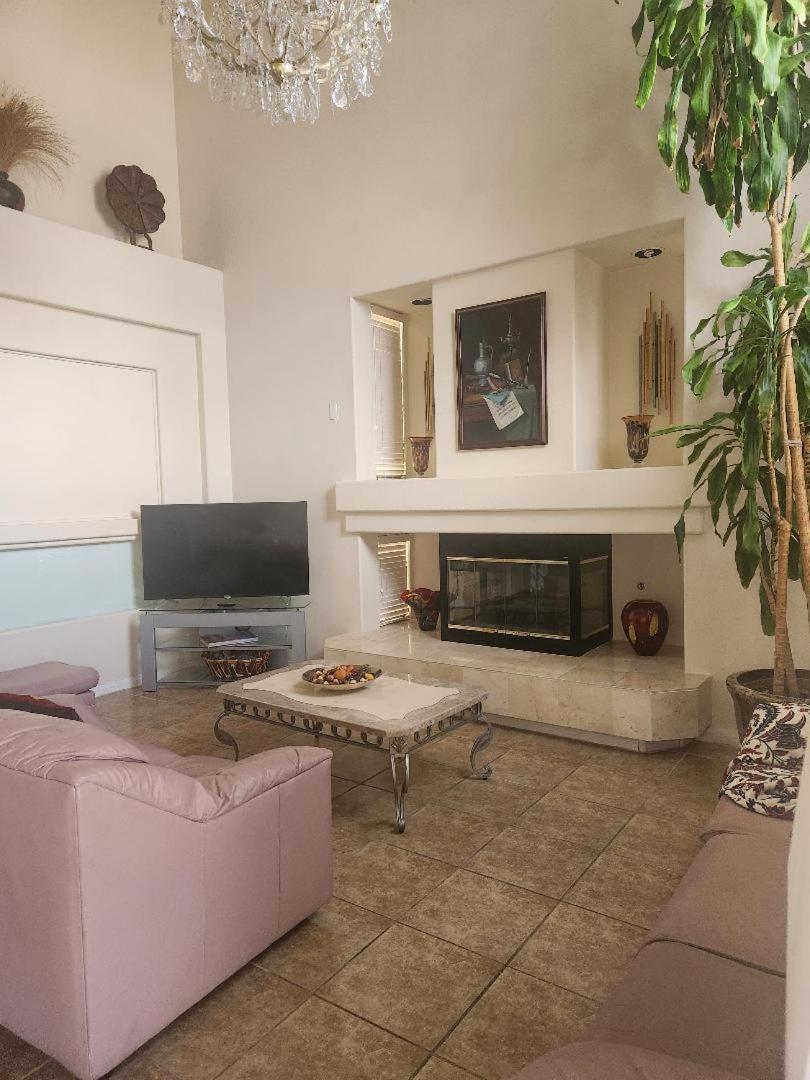 In Perfect Location Holiday home