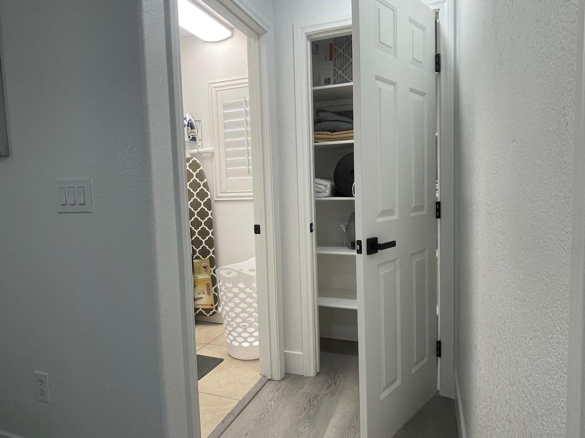 Perfect Lv - Gated & Quiet - 9mins To Strip Holiday home *