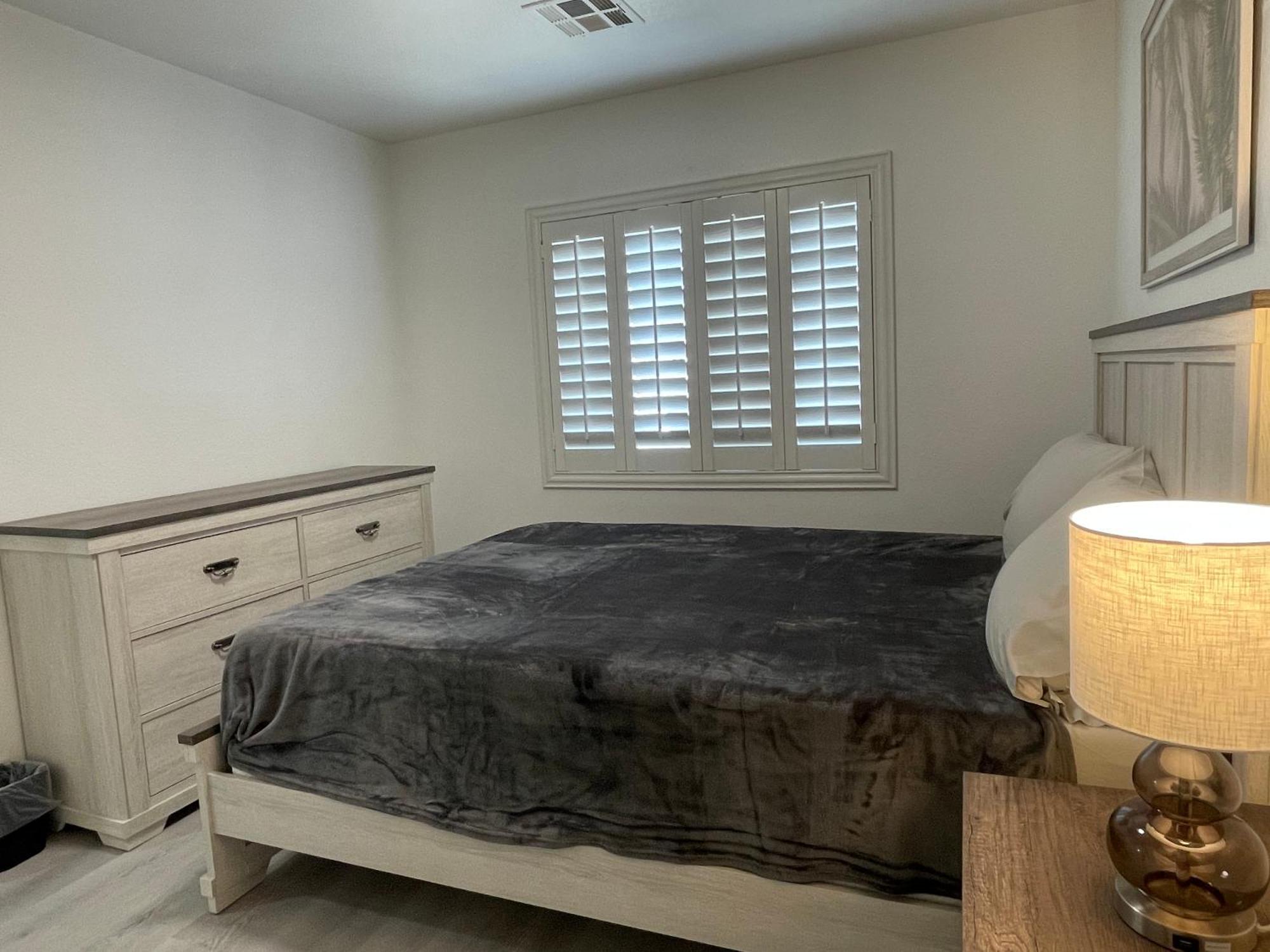 Holiday home Perfect Lv - Gated & Quiet - 9mins To Strip