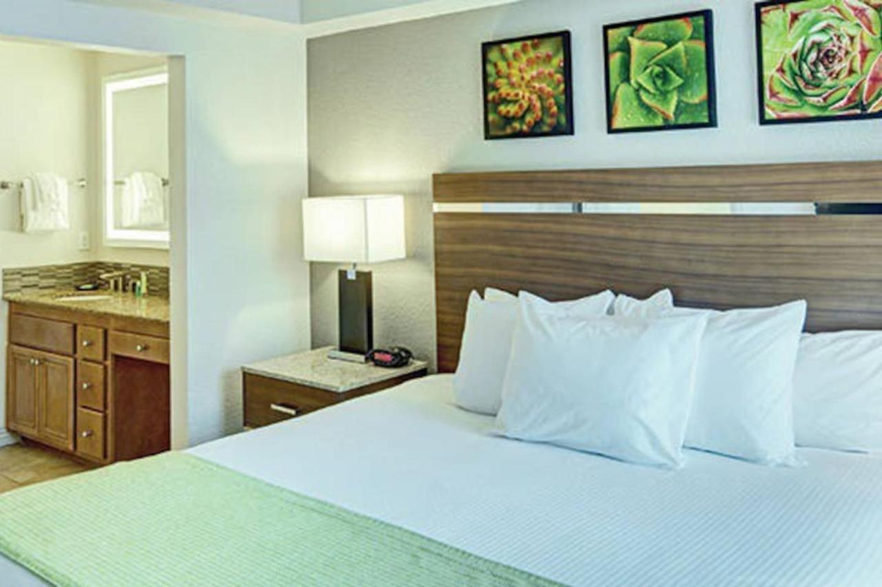 Holiday home Beautiful In Desert Rose - 2bd Sleeps Las Vegas