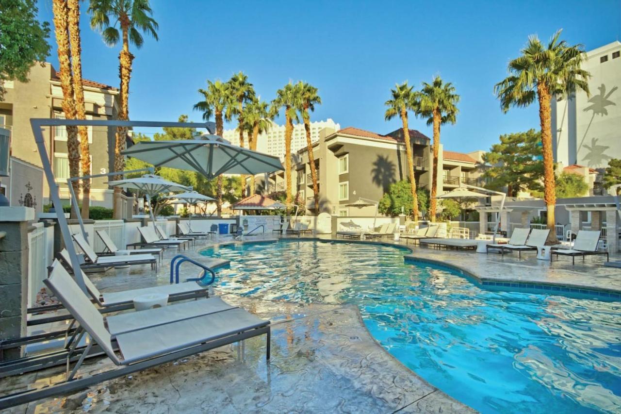 Beautiful In Desert Rose - 1bd Sleeps Las Vegas