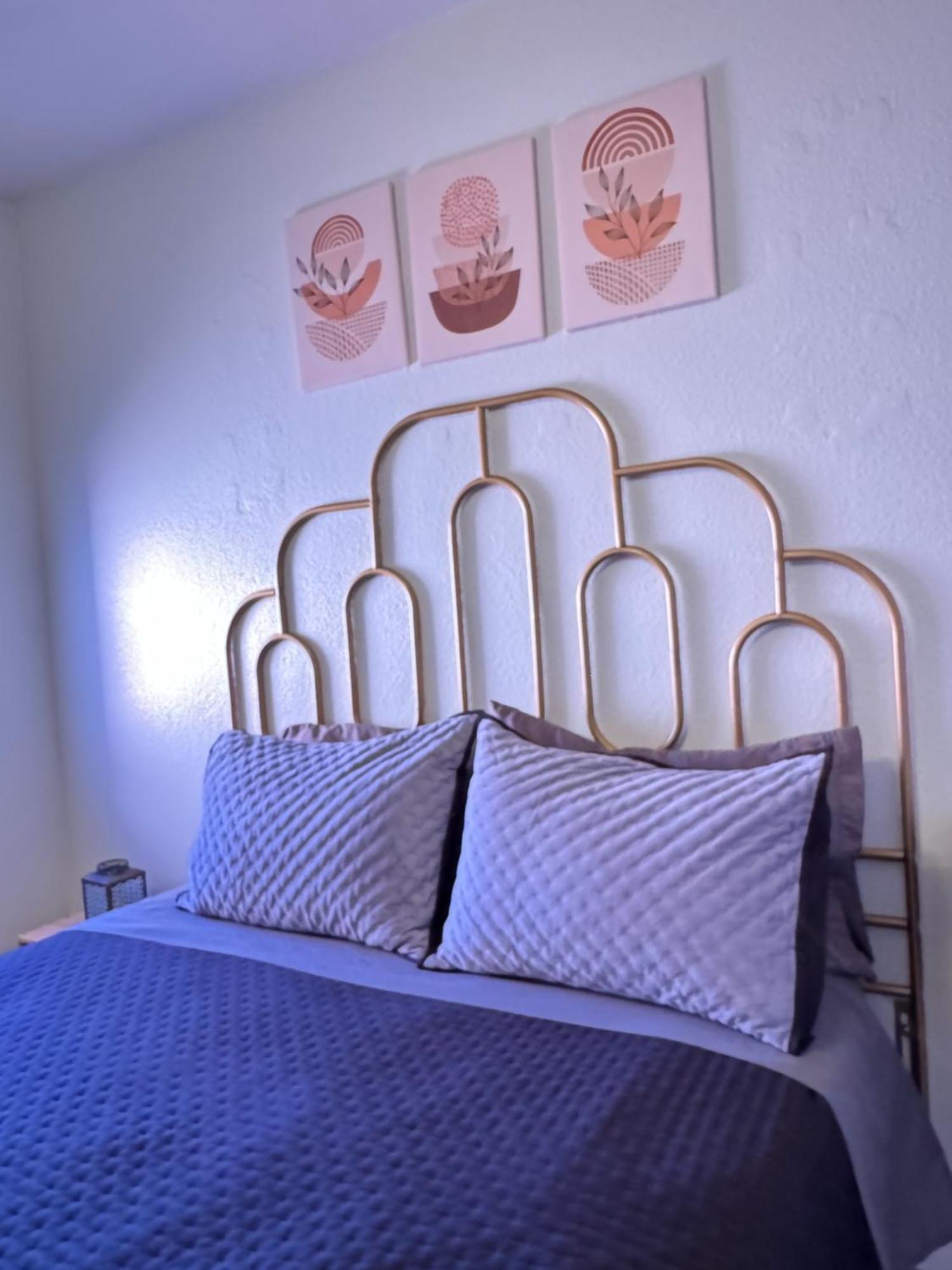 Boho Haus - Three Bedrooms House In Vegas Holiday home Las Vegas