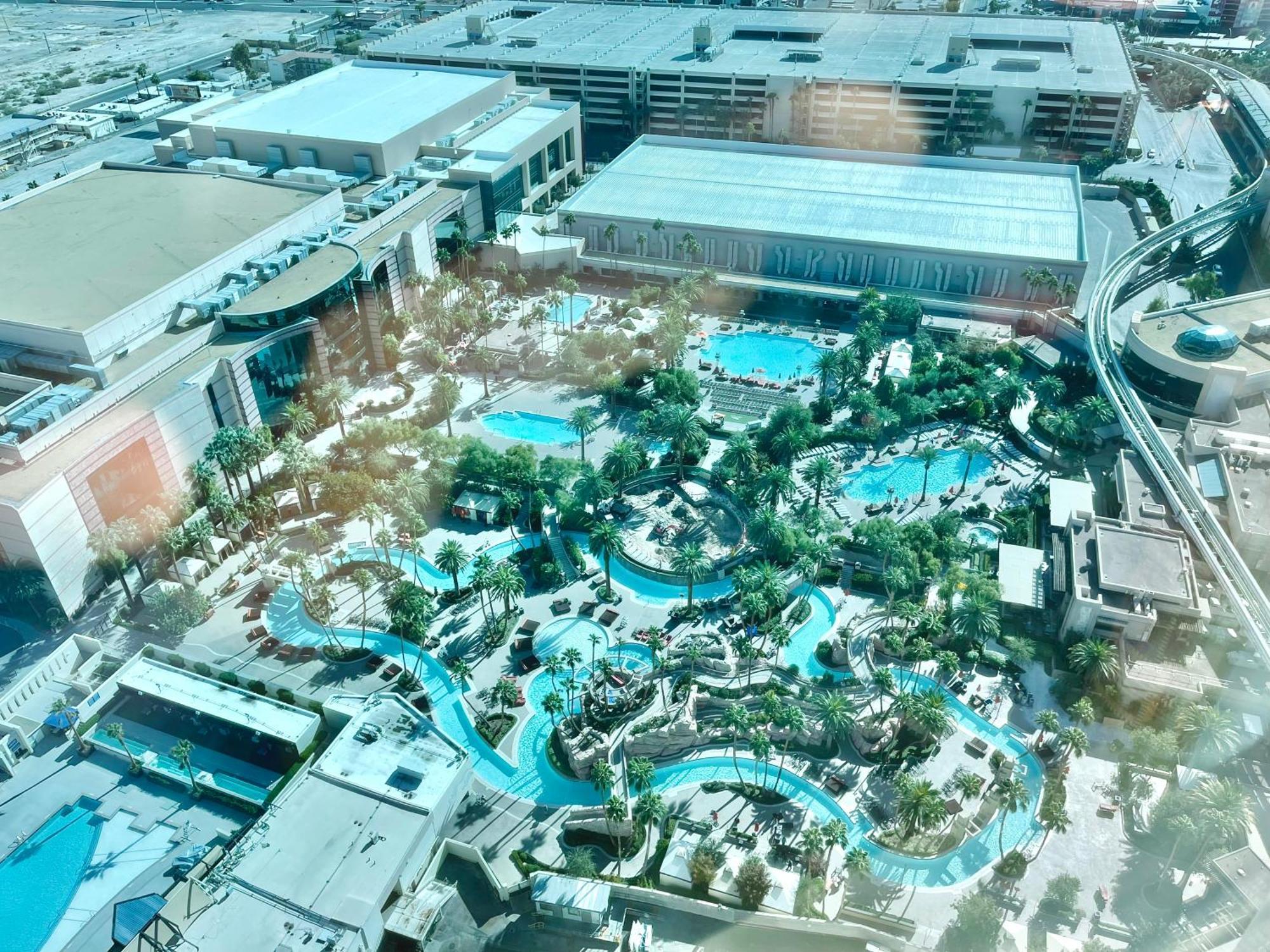 Penthouse Mgm Signature Vegas No Fees, 1 Vehicle Free Valet Las Vegas