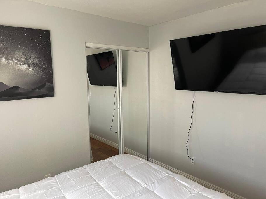 New!! Enjoy Fruits Of Your Labours Staying At 601 Grape Dr- View 3d