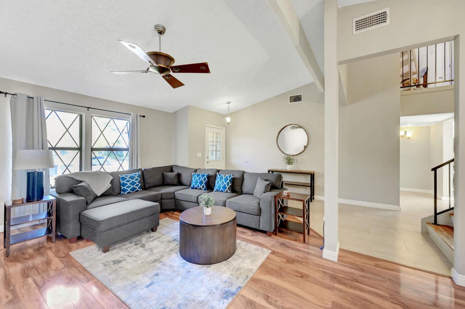 Holiday home Bright Fun Spacious With Pool Las Vegas
