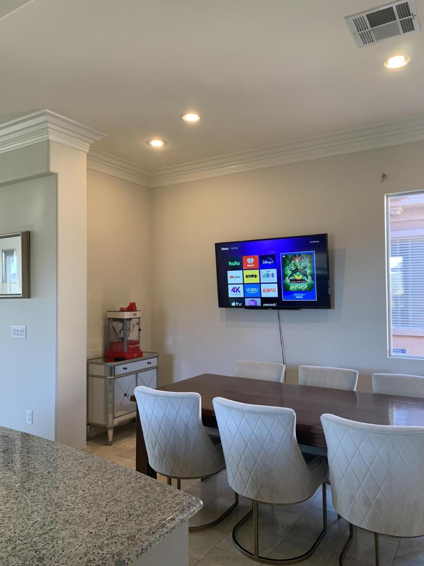 4Bedroom, Pool Single Story Luxury Las Vegas Home Las Vegas