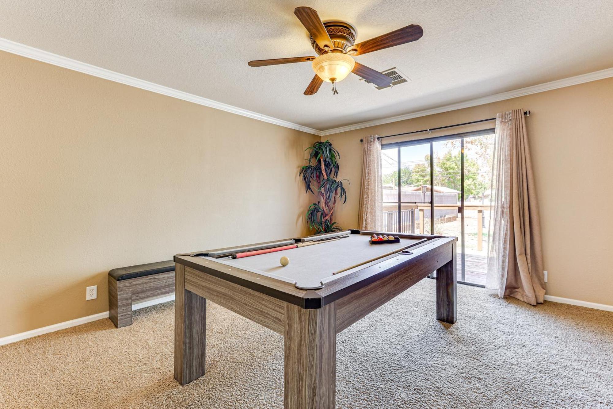 Pet-friendly With Game In Vegas! *