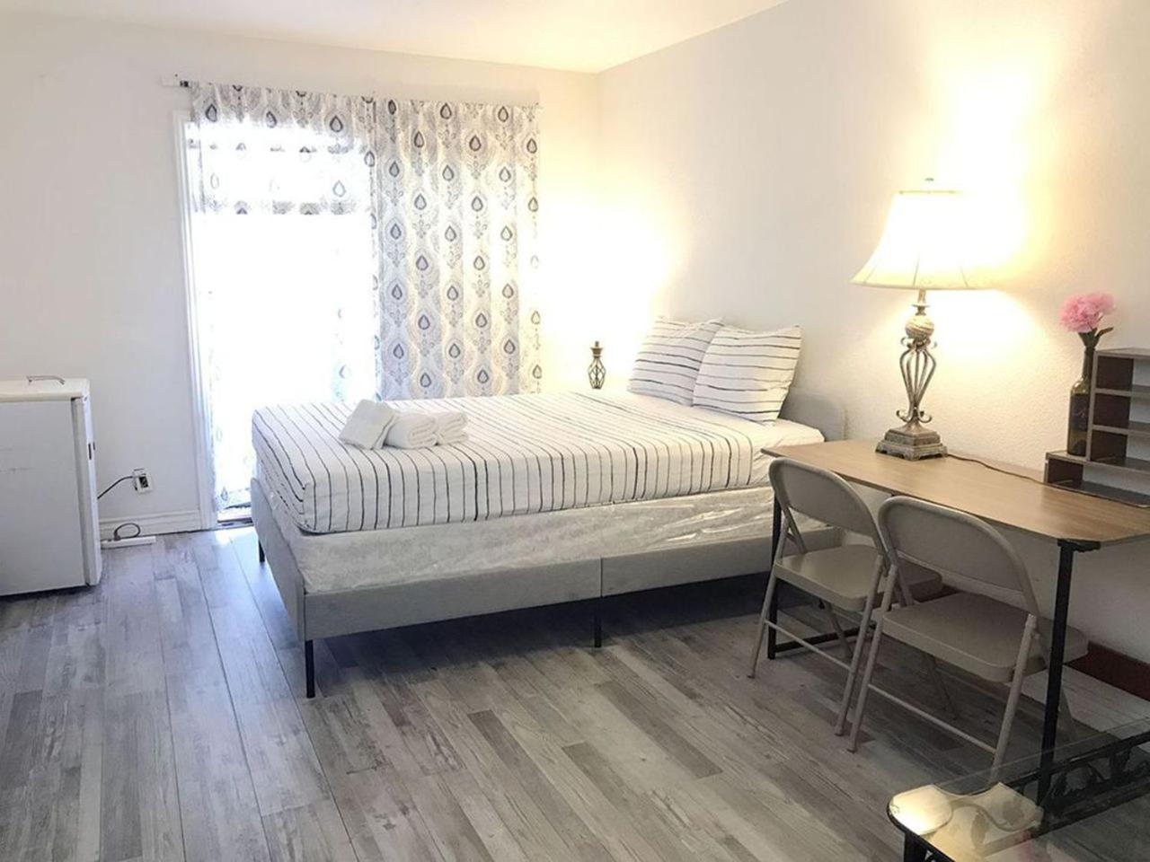 Super Bedroom With Private Bathroom 5 Las Vegas
