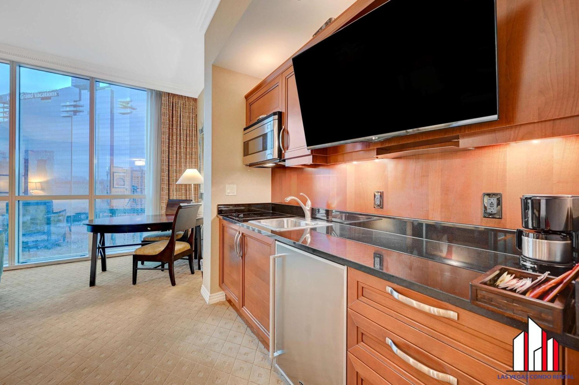 Holiday home Signature 2br3ba F1 View Balcony Ste 17-801 And 03 Las Vegas