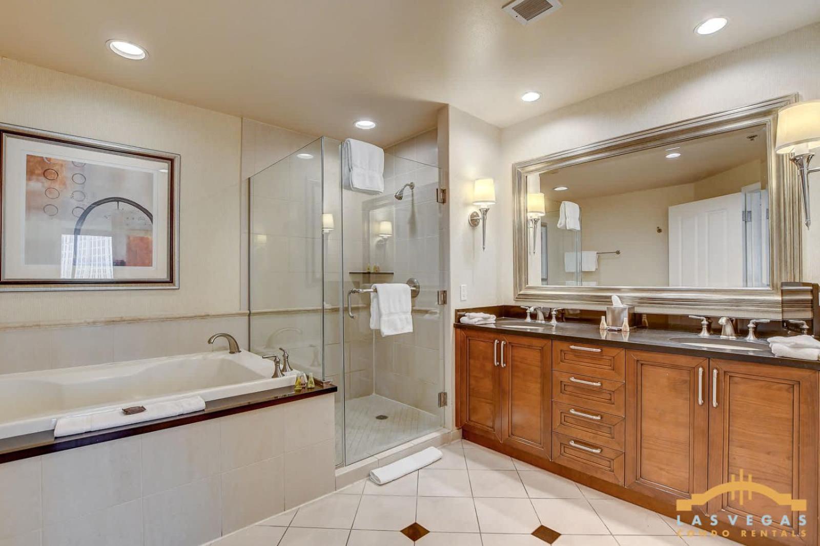 Holiday home Mgm Signature-14-619 Strip View Jacuzzi
