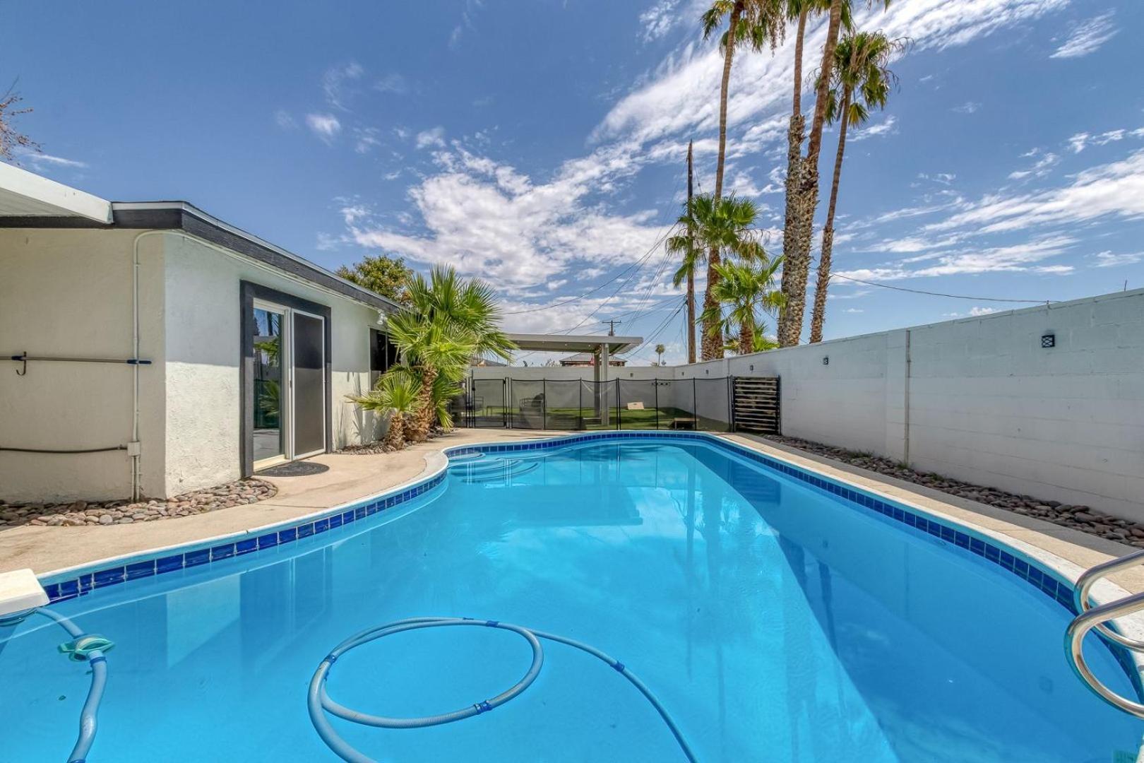 Holiday home Getaway W Pool In Vegas 10 Mins To Strip Las Vegas