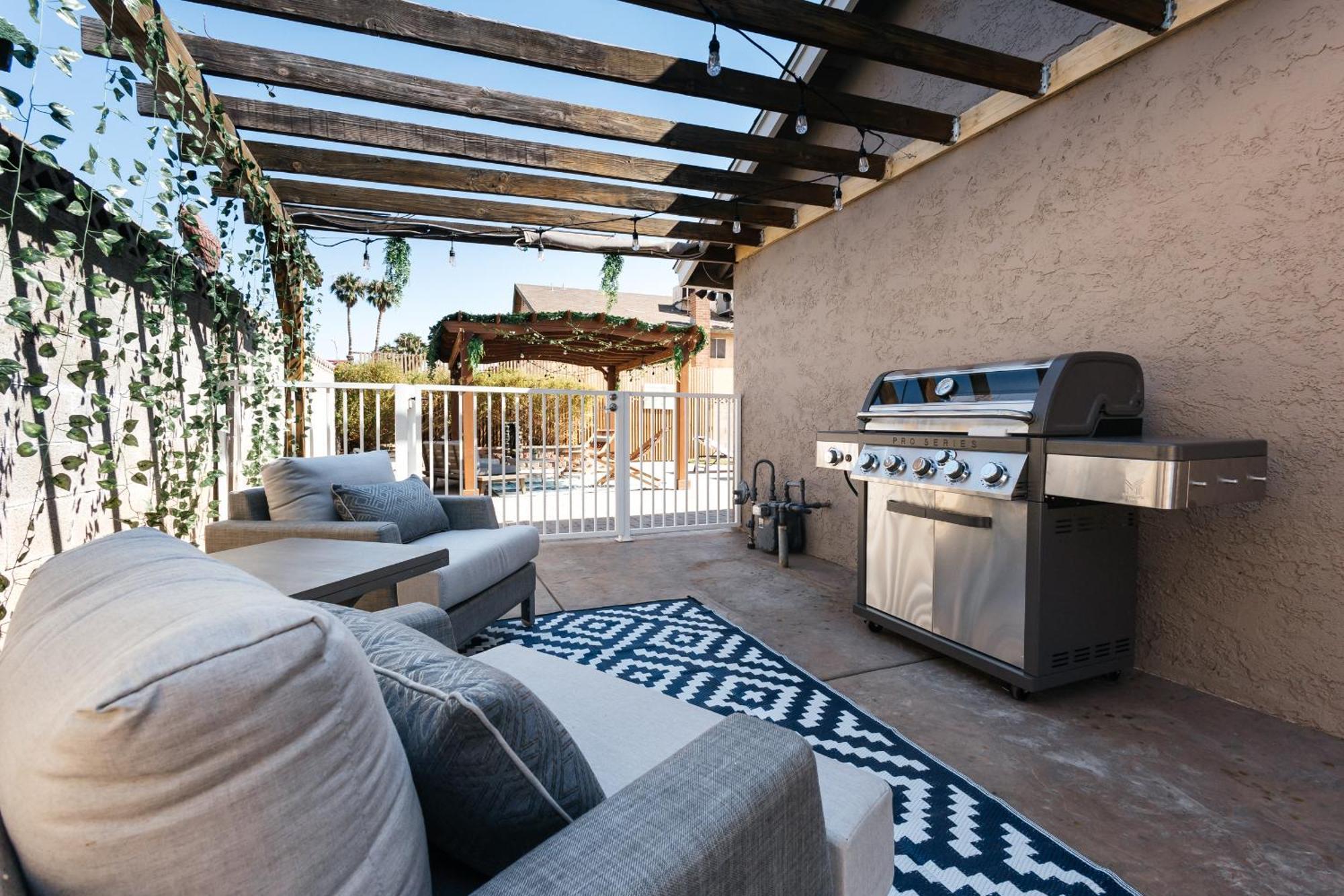 Holiday home Fabulous Oasis In Near By Strip Las Vegas