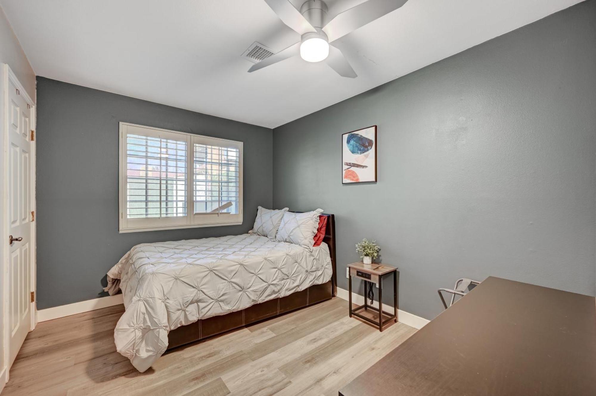 Villa Plush Vegas Retreat 5 Min From Strip Las Vegas