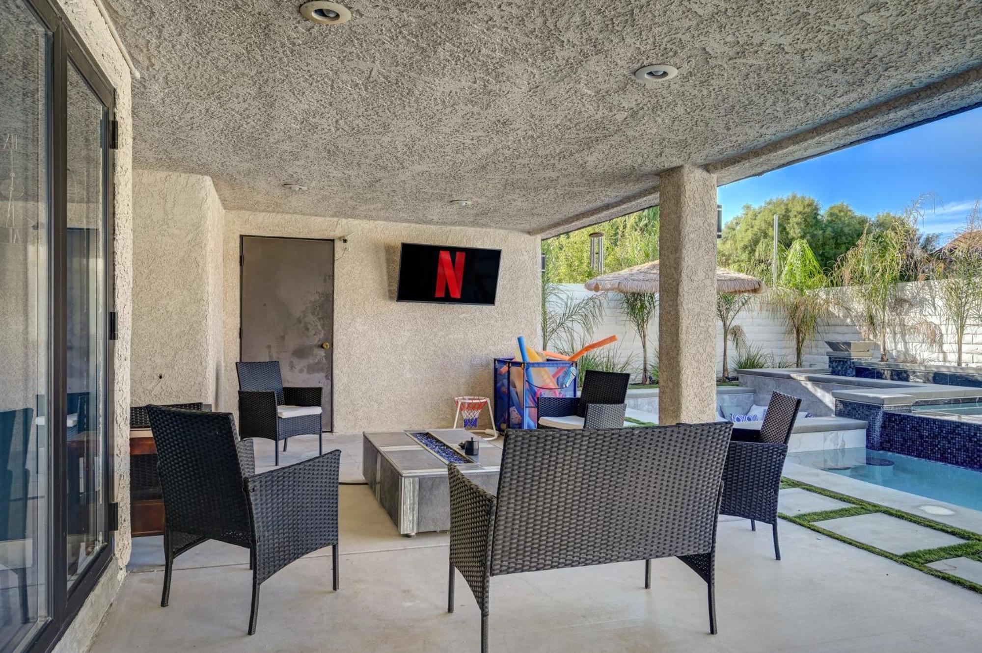 Villa Plush Vegas Retreat 5 Min From Strip