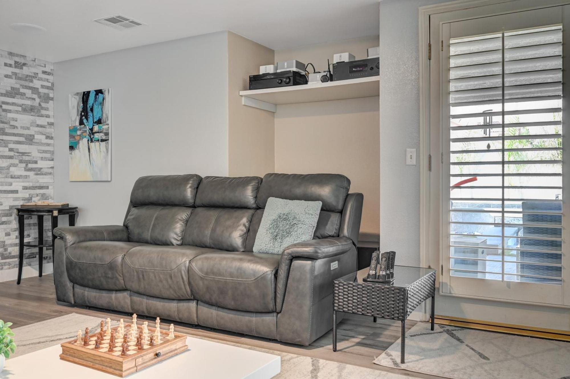 Villa Plush Vegas Retreat 5 Min From Strip