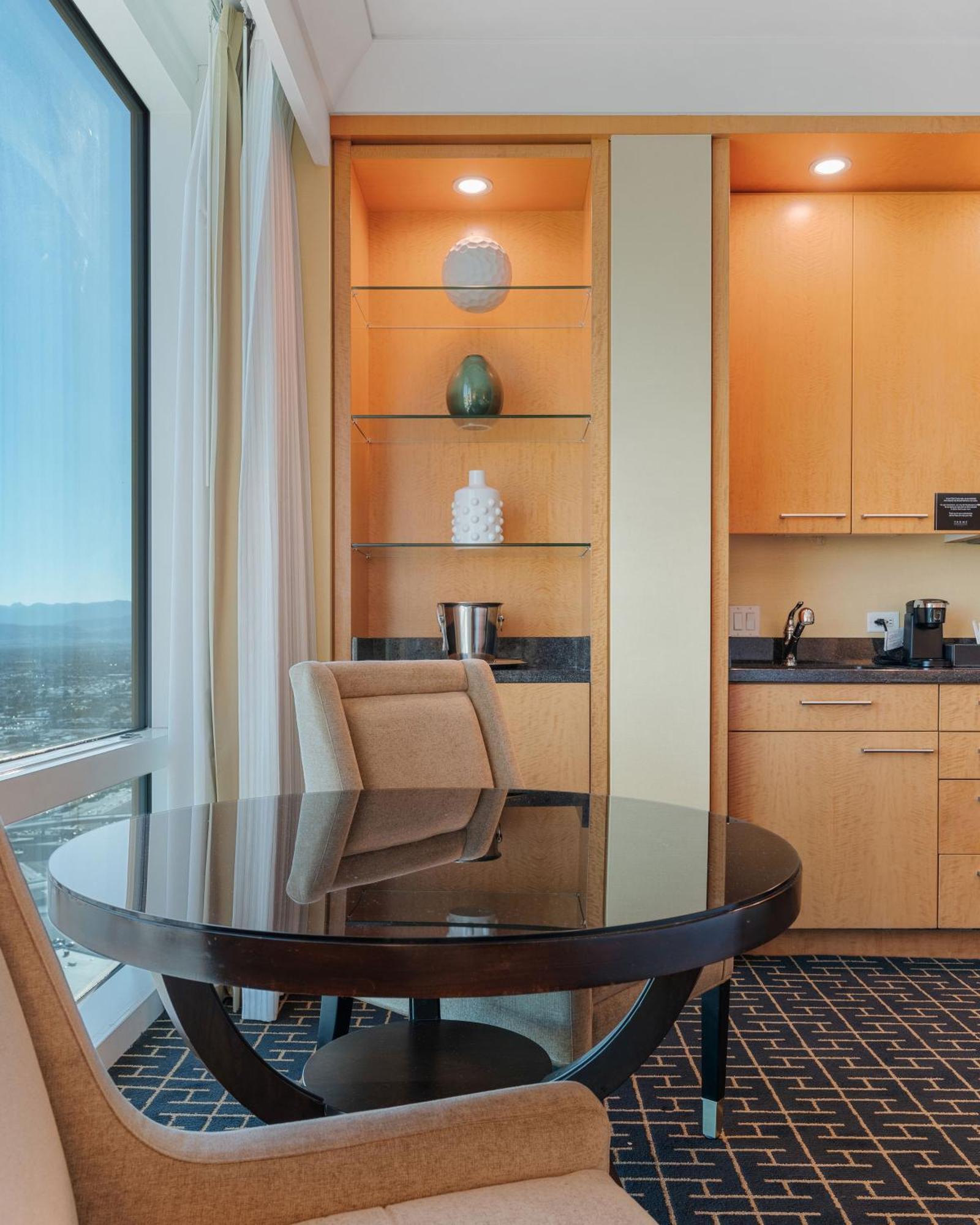Aparthotel Trump 56th Floor - Sphere And Strip View - No Fees