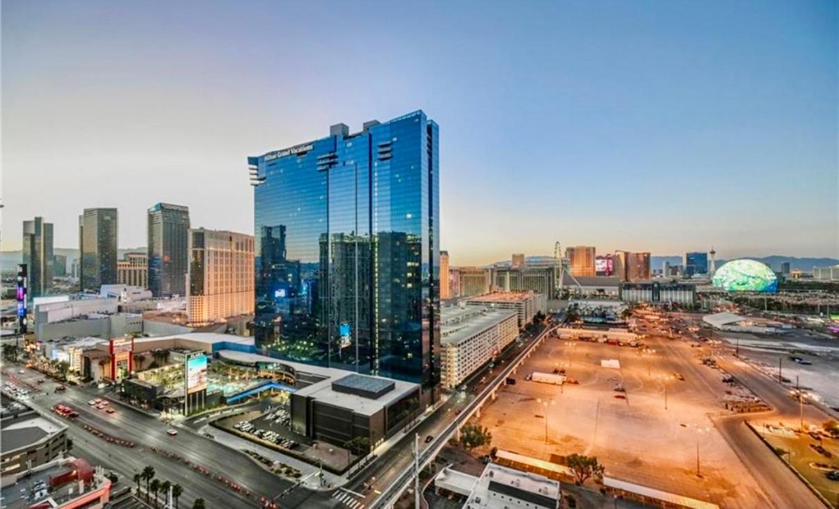 Aparthotel Blu Cashmere * Mgm Signature 23rd Flr W/balcony Strip View *