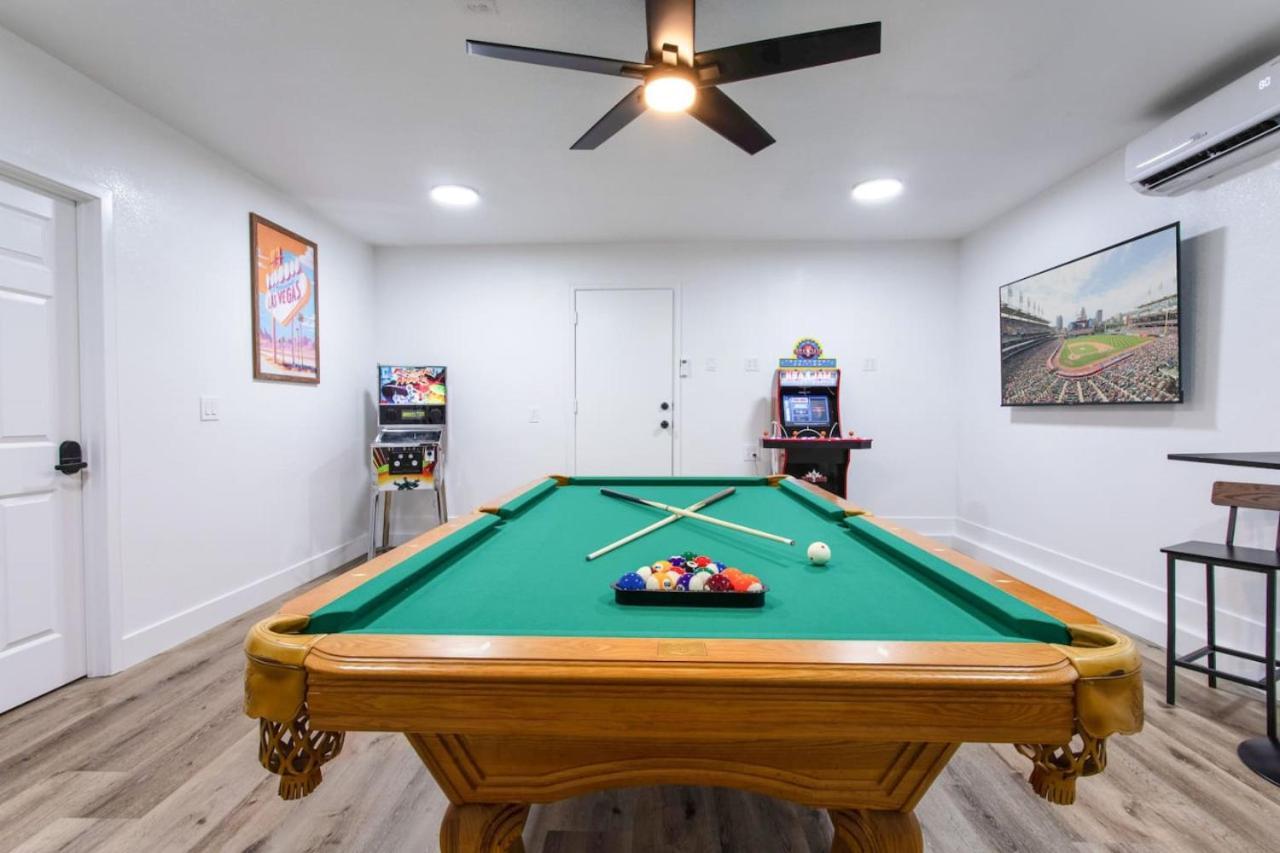 Spacious 5 Bedroom With Games And