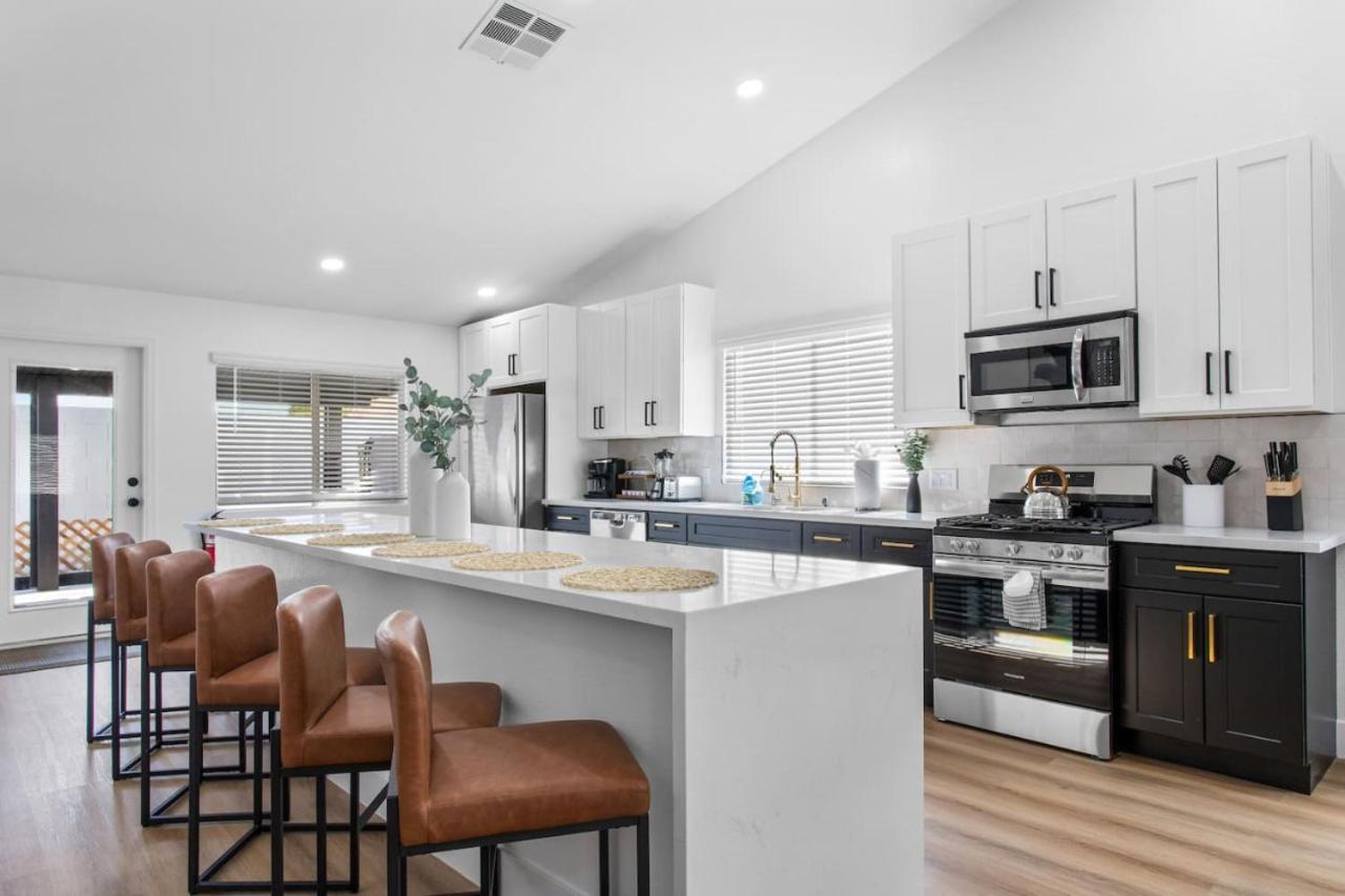 Spacious 5 Bedroom With Games And Ferienhaus *