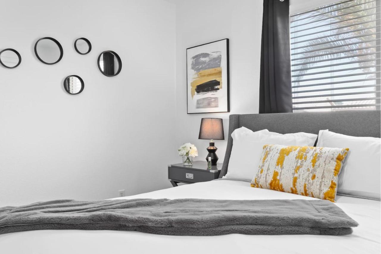 Modern 3br Quiet With Pool *