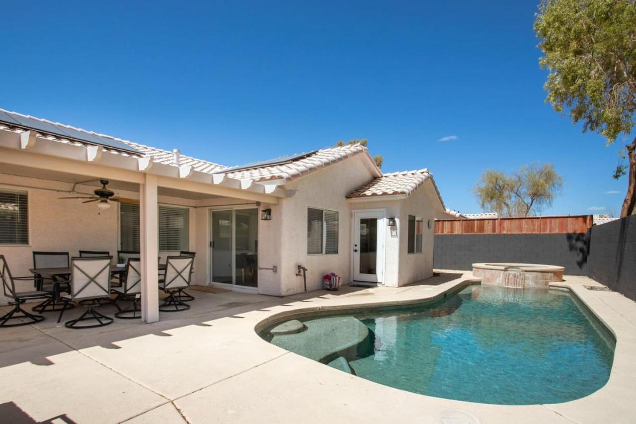 Modern 3br Quiet With Pool